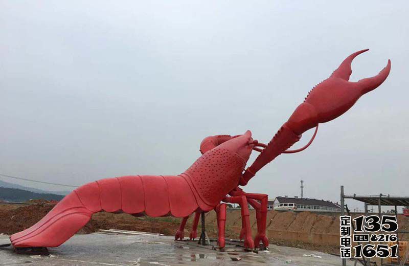 公園擺放的伸著鉗子的玻璃鋼創(chuàng)意小龍蝦雕塑 公園擺放的伸著鉗子的玻璃鋼創(chuàng)意小龍蝦雕塑
