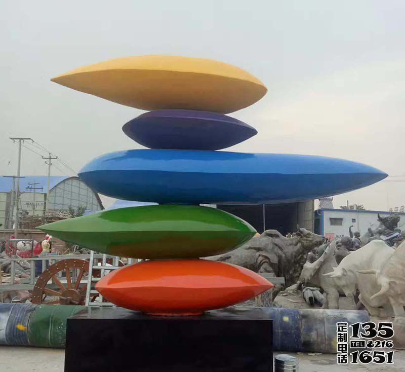 景區(qū)廣場玻璃鋼彩繪創(chuàng)意疊羅漢水滴雕塑 景區(qū)廣場玻璃鋼彩繪創(chuàng)意疊羅漢水滴雕塑