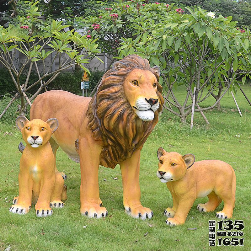 公園草坪玻璃鋼大型仿真動(dòng)物獅子雕塑 公園草坪玻璃鋼大型仿真動(dòng)物獅子雕塑