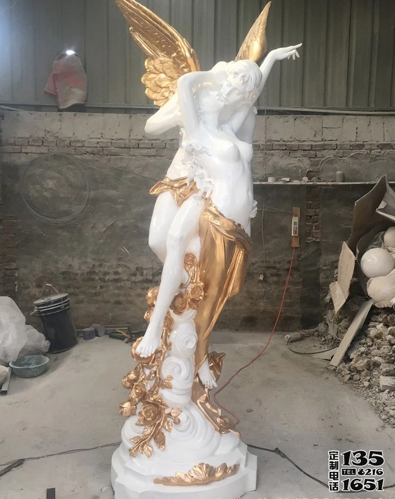 歐式花園玻璃鋼親吻的西方愛神雕塑 歐式花園玻璃鋼親吻的西方愛神雕塑