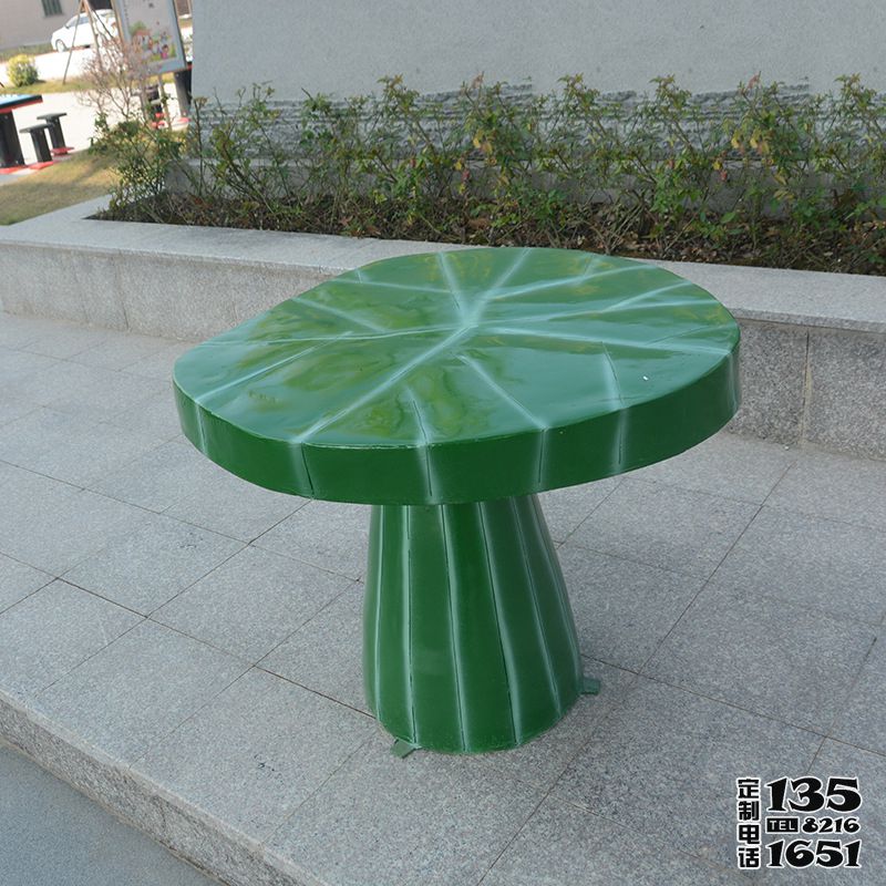 公園創(chuàng)意玻璃鋼荷葉桌雕塑 公園創(chuàng)意玻璃鋼荷葉桌雕塑