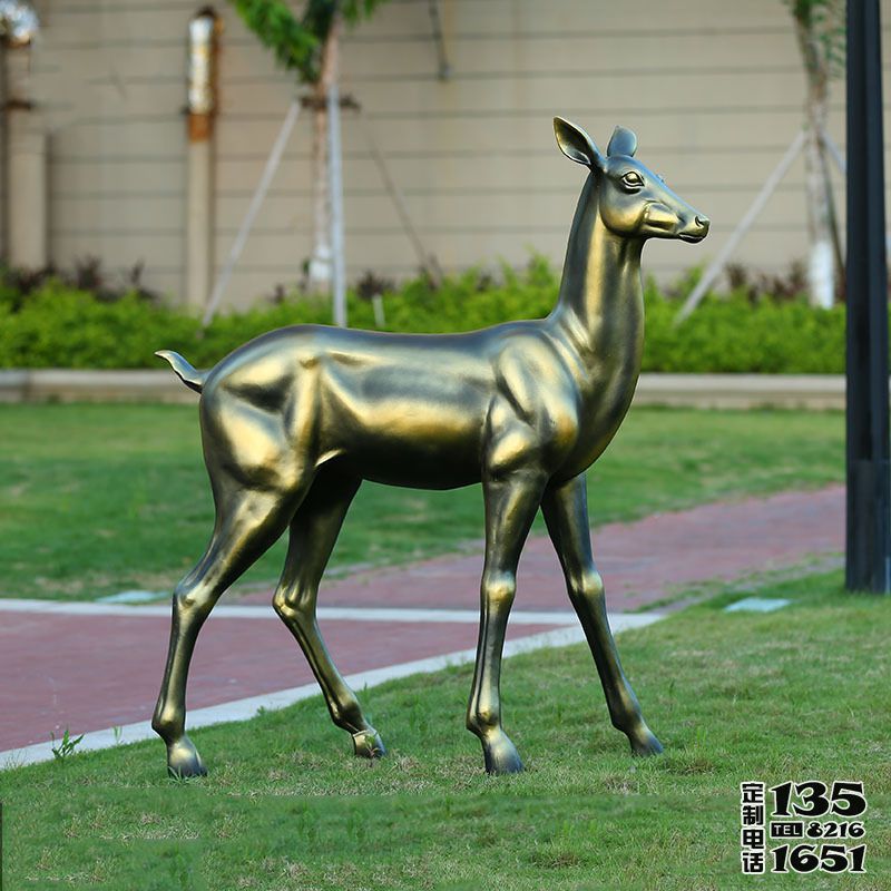 公園大型仿真動(dòng)物玻璃鋼仿銅鹿雕塑 公園大型仿真動(dòng)物玻璃鋼仿銅鹿雕塑