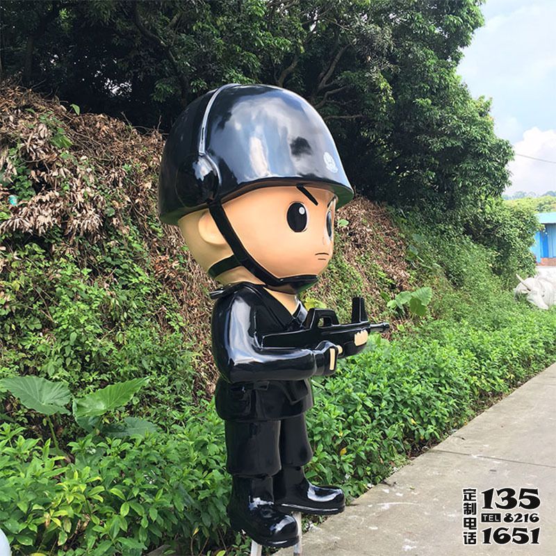 玻璃鋼卡通戶外執(zhí)勤的警察雕塑 玻璃鋼卡通戶外執(zhí)勤的警察雕塑