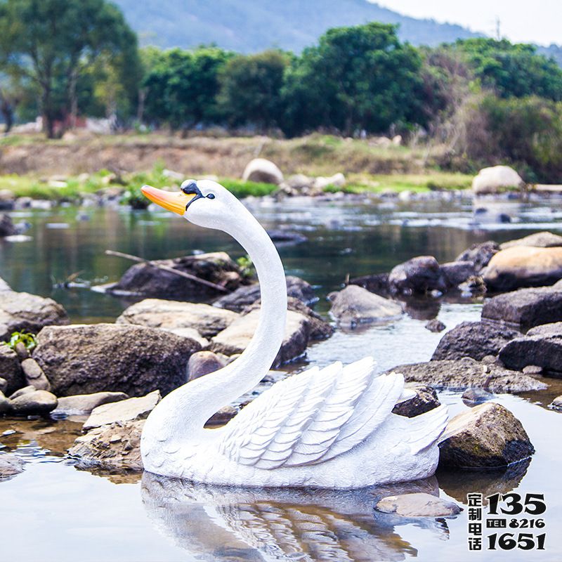 湖邊玻璃鋼仿真動(dòng)物天鵝雕塑 湖邊玻璃鋼仿真動(dòng)物天鵝雕塑