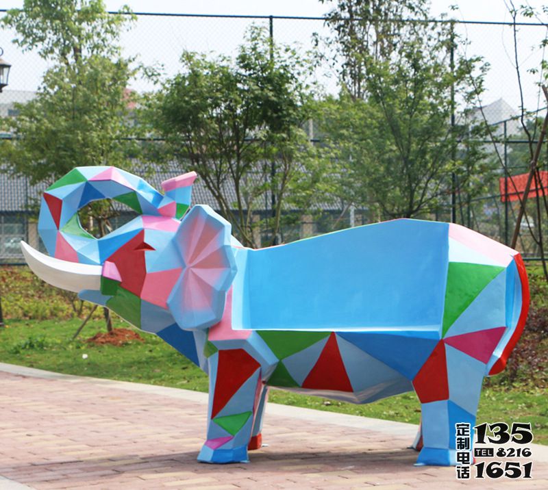 幾何塊面動物大象座椅擺件玻璃鋼雕塑景區(qū)商場裝飾品 幾何塊面動物大象座椅擺件玻璃鋼雕塑景區(qū)商場裝飾品