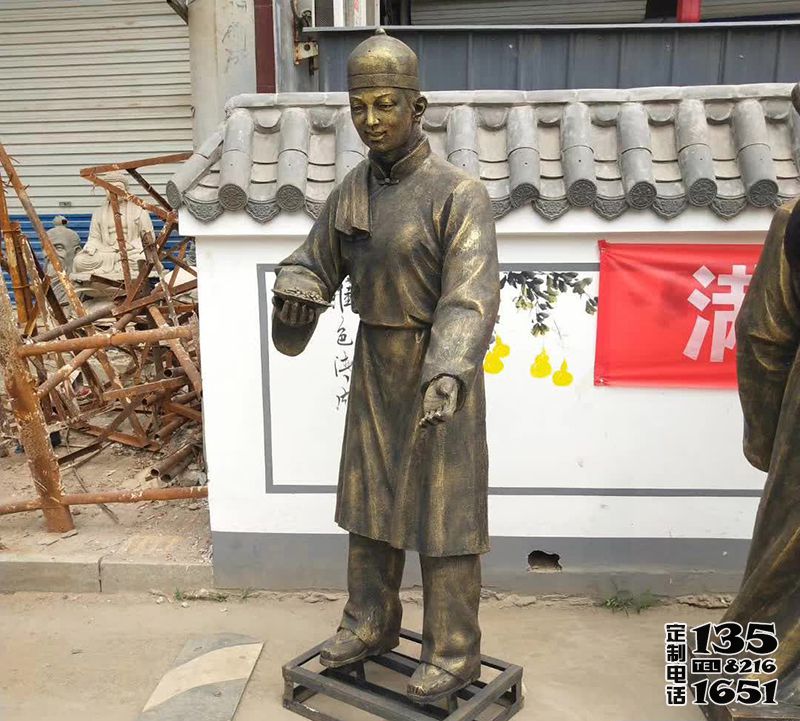 步行街?jǐn)[放站姿店小二玻璃鋼仿銅雕塑 步行街?jǐn)[放站姿店小二玻璃鋼仿銅雕塑
