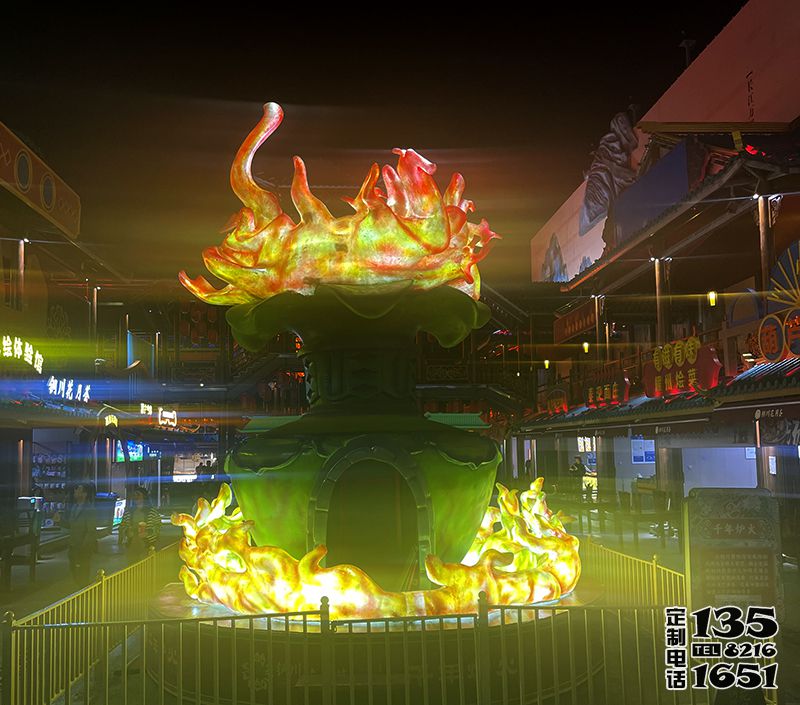 玻璃鋼發(fā)光抽象火苗雕塑 玻璃鋼發(fā)光抽象火苗雕塑